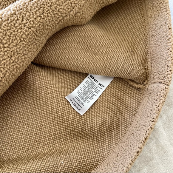 Aritzia Sunday Best Lupa Sweater - Picture 2 of 4